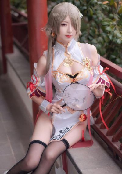 女员工的付出中字_高清电影大全在线