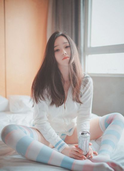 偷偷鲁国内视频视频在线_1080电影完整版在线观看