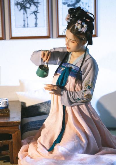 天堂av在线中文_BD韩语高清在线